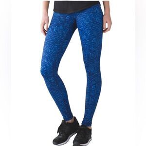 Lululemon Blue Wunder Under Leggings Samba Snake Kayak Blue Hero Size 4